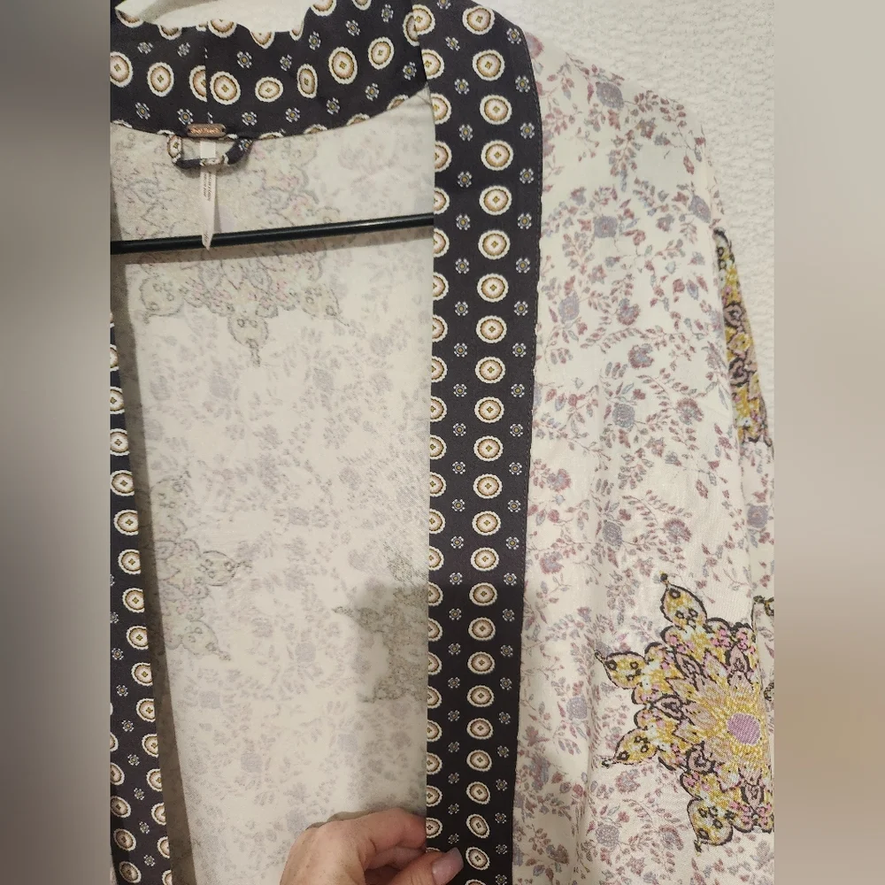 Free People Forget Me Knot Tie Front Kimono Floral Large